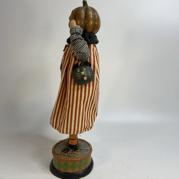 Halloween Pumpkin Head Figurine On Stand Fabric Resin Scarecrow 16 in Vtg - Picture 5 of 10